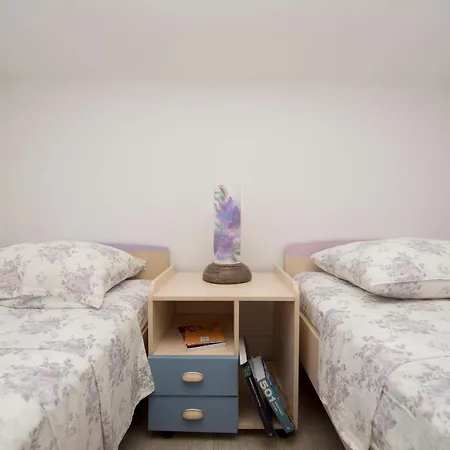 Family Spacious * سبليت