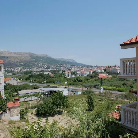 Family Spacious * スプリト